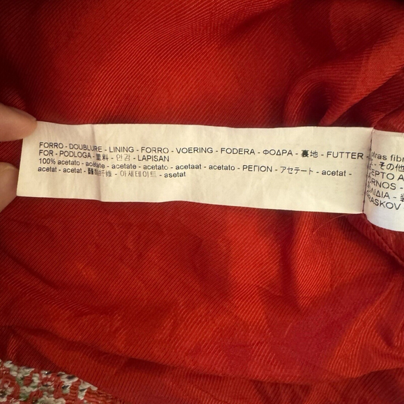 Zara Woman Red Pink Tweed Boucle Jacket Blazer M Pearl Button Frayed Blogger - Picture 8 of 16